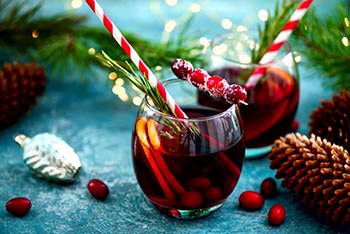Mrs. Claus' Kitchen | Christmas Punch Recipe