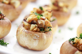 Mrs. Claus' Kitchen | Deviled Clam Stuffed Mushrooms