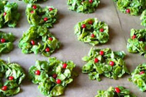 Mrs. Claus' Kitchen | Holiday Wreaths