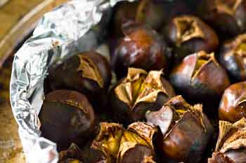 [Spice Butter Roasted Chestnuts]
